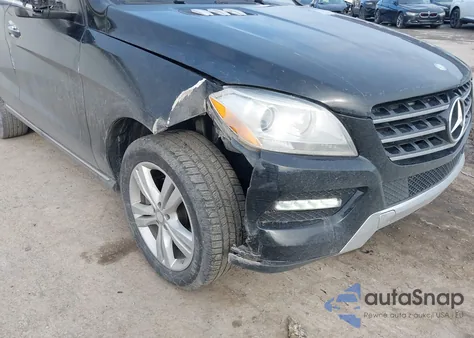 2014 Mercedes-Benz Ml 350 4Matic z USA, uszkodzony, nr VIN 4JGDA5HB6EA389581